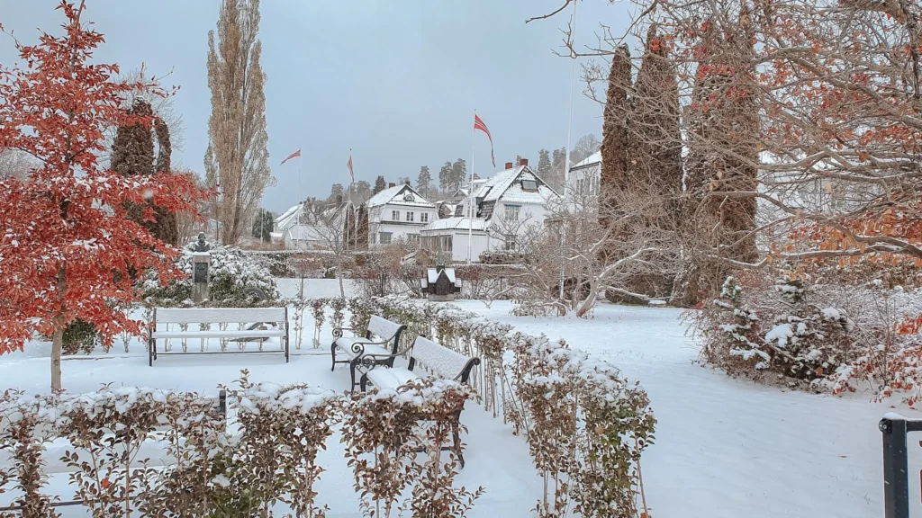 Winter Wonderland in Drøbak A snow-covered park in Drøbak, Norway