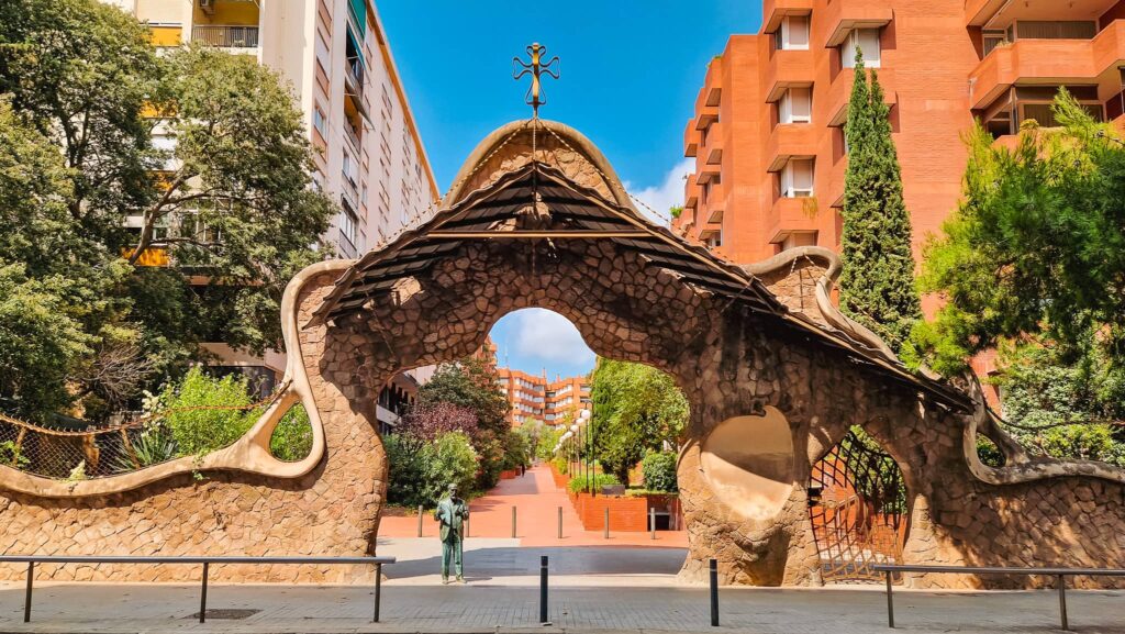 Portal Miralles Portal Miralles - Gaudì Barcelona