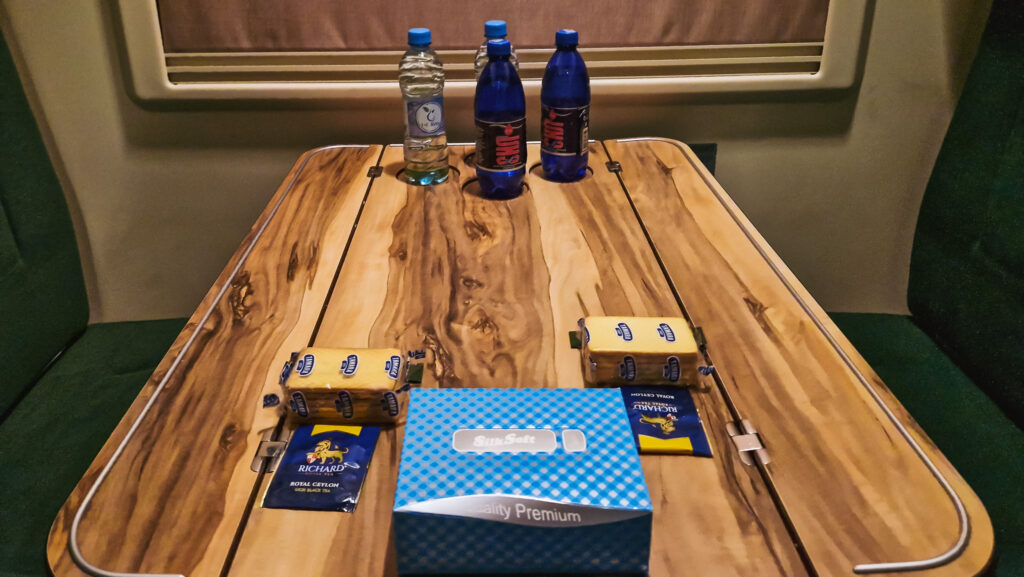 Snacks in first-class on the Tbilisi-Yerevan train