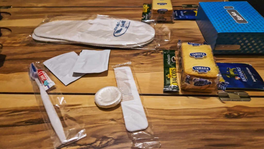 Amenities on 1st class cabin from Tbilisi to Yerevan