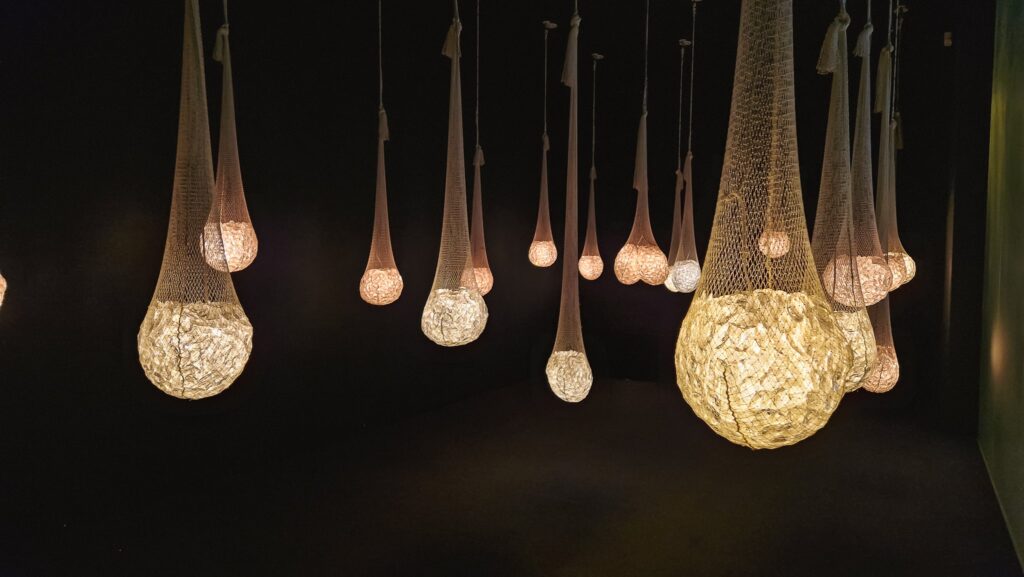 Free art exhibition in Yerevan