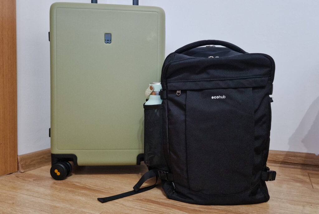 carry on Level8 luggage review + backpack