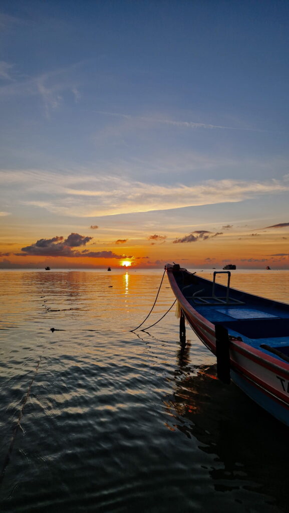 Koh Tao, Thailand, Sunset Boat with sunset on the sea
