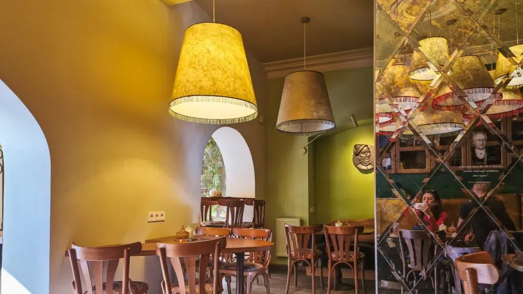 Shakespeare Coffee & Poetry Cozy cafe in Brasov - Shakespeare Coffee & Poetry